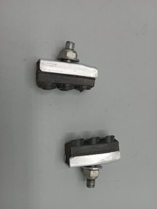 Mafac - 2 brake caliper pads