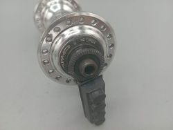 Shimano Dura Ace front hub 36 trous very good condition