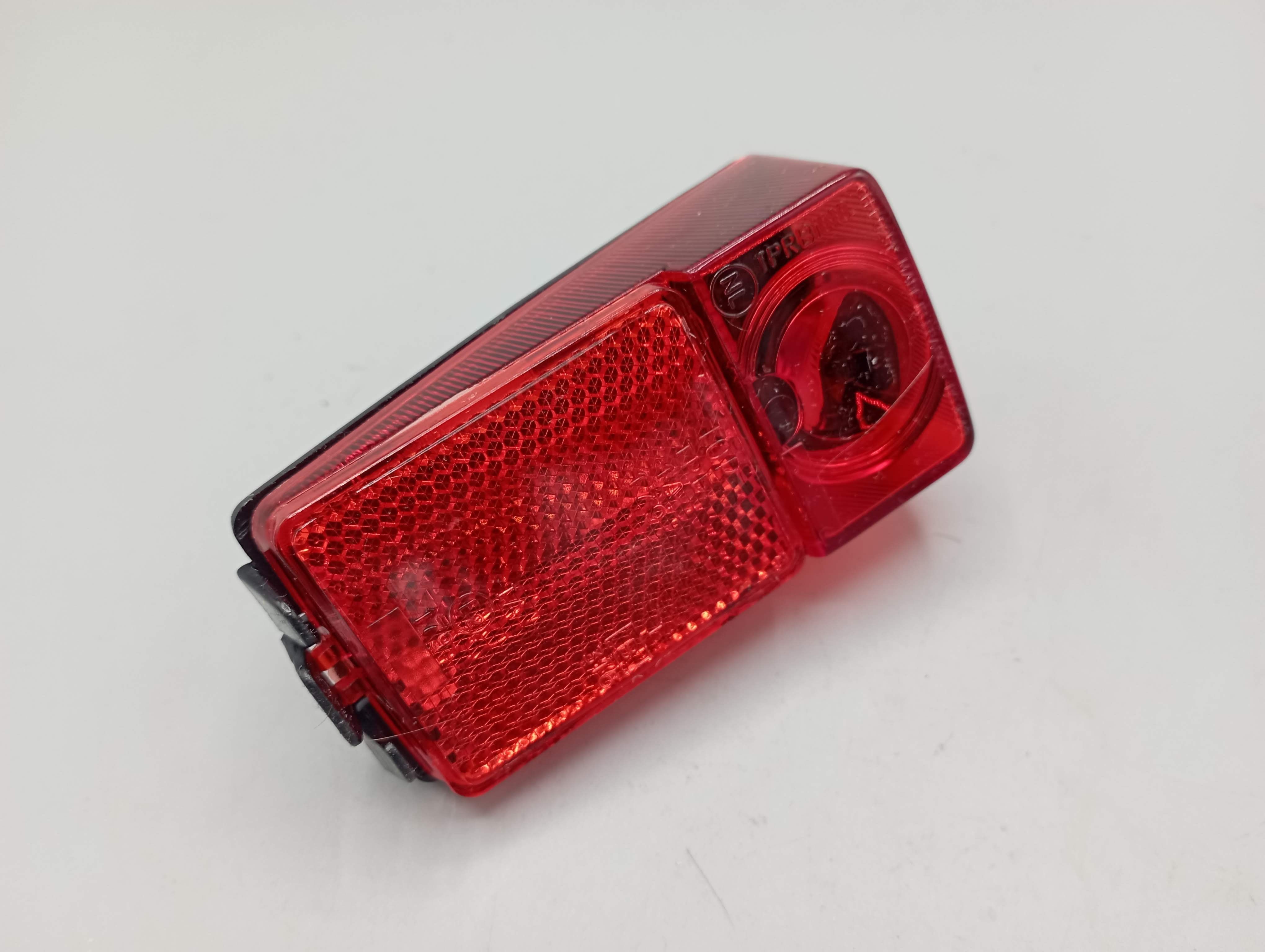 Bicycle rear light mounted on mudguard made in France