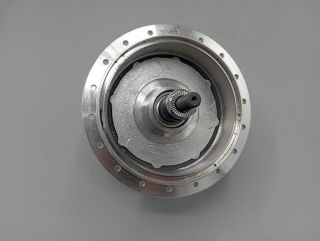 Sturmey Archer XL-FD - Moyeu avant 36 trous freins à tambour