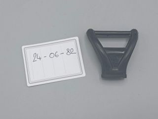 Embout noir pour porte-bidon Spécialités TA en plastique vélo vintage ancien rétro seconde main