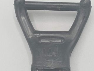 Spécialités TA - Embout noir pour porte-bidon en plastique