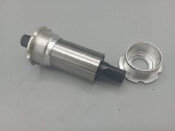 Campagnolo Veloce bottom bracket - 111 mm BSC