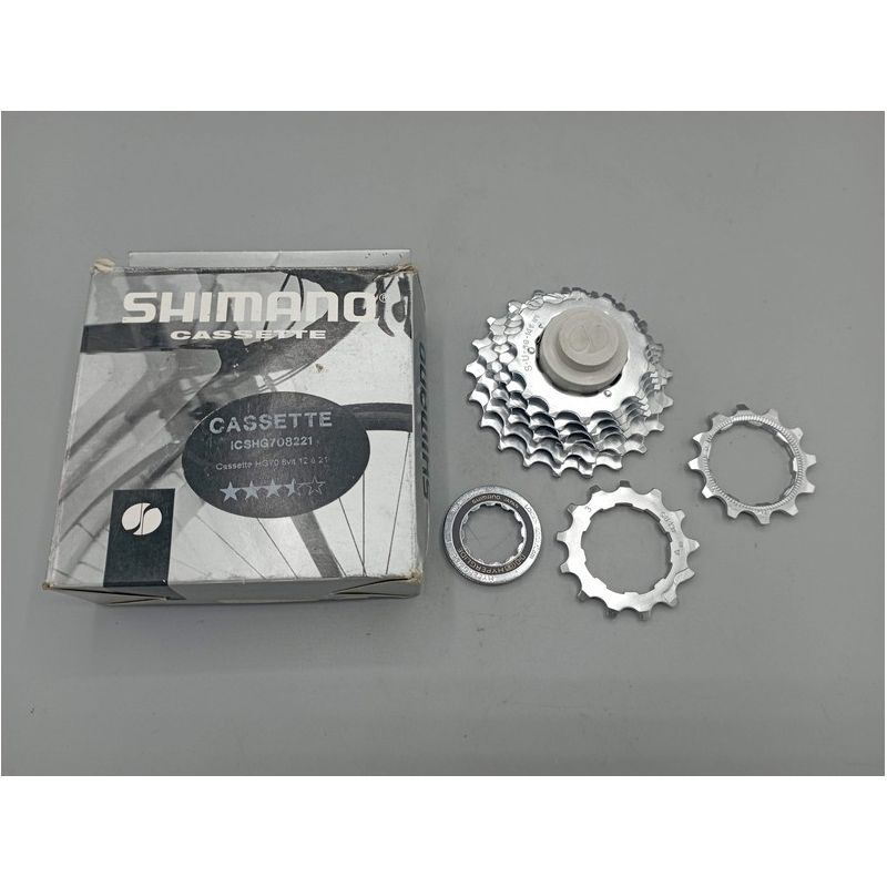 Shimano - Cassette 8 vitesses HG 70  produit neuf