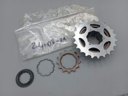 Shimano - 7 speed cassette 13-23 HG 30 new product