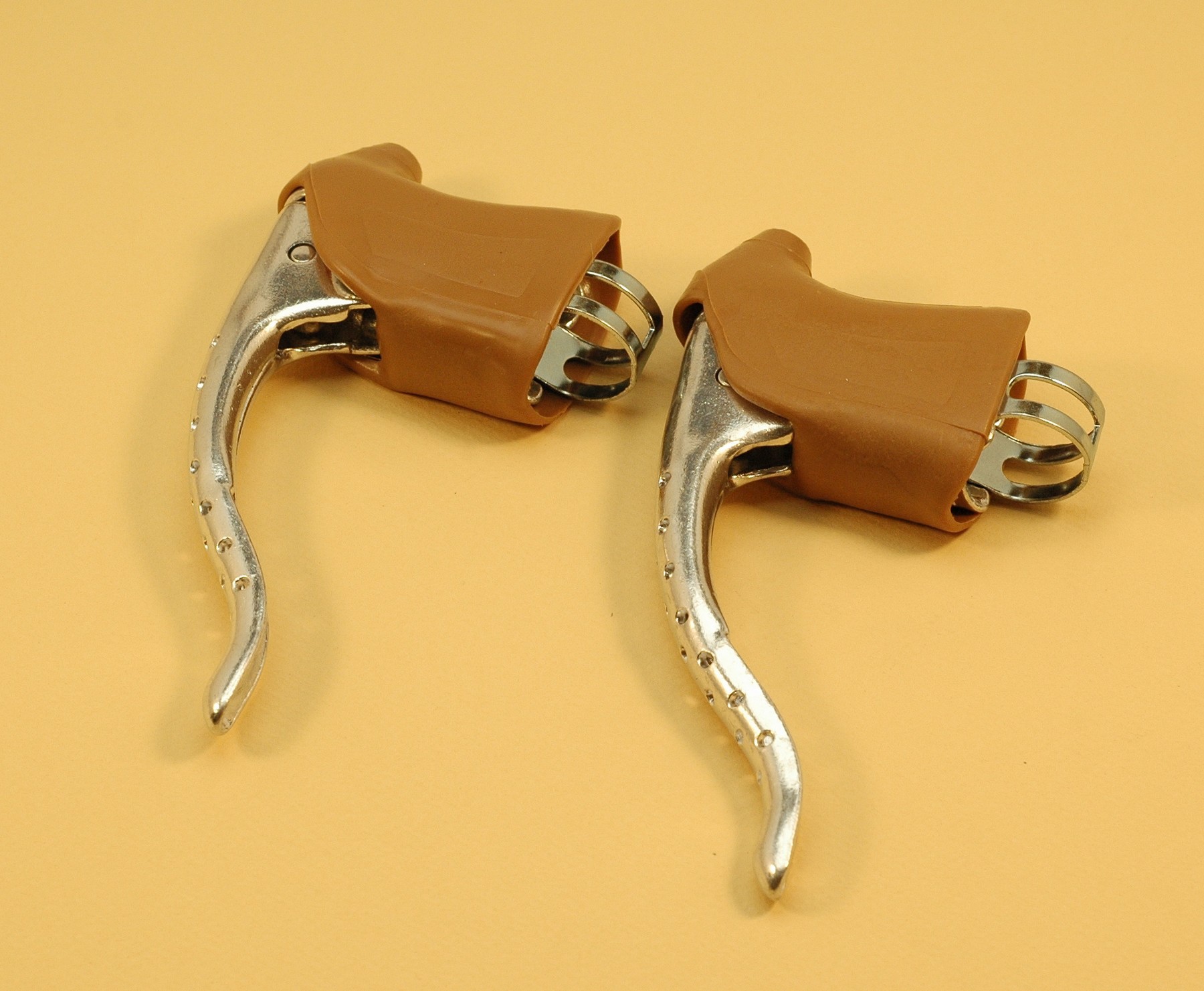 Perforated brake levers for vintage racing bike