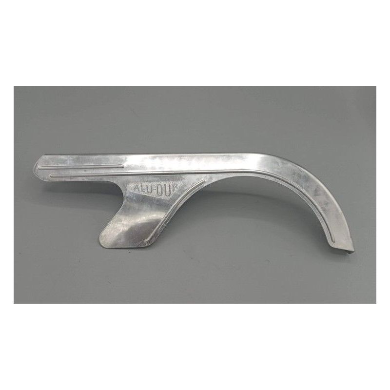 remplacer carter alu dur alu-dur garde chaîne protège chaîne aluminium  vélo vintage  rétro ancien