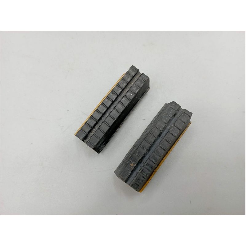 2 x 42 mm brake pads