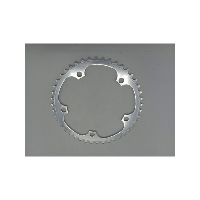 Specialities TA - BCD 135 - 44 teeth - 9 speeds - Chainring vintage bicycle