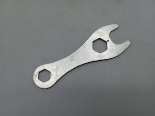 outil vintage pour réparation vélo pour sacoche de selle  ancienne
