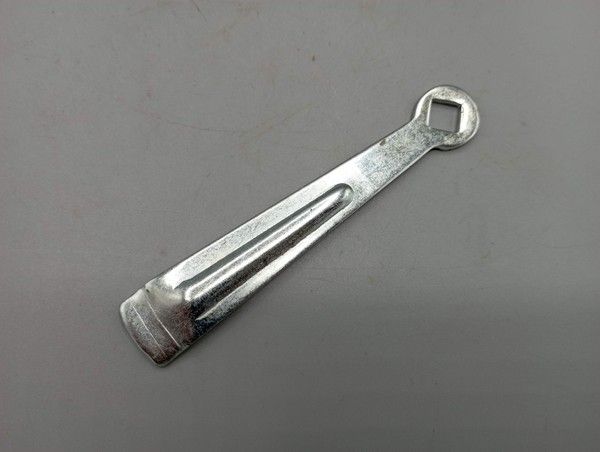 7 mm flat spanner and tyre lever for bicycle saddlebags