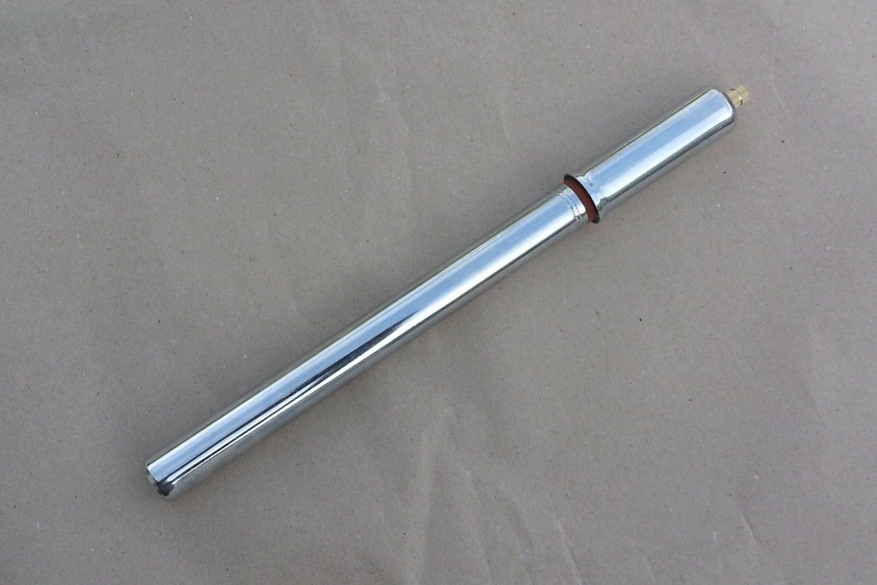 Pompe en acier 25 cm