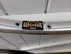Rigida - Jante pro 24" ertro 520 aluminium à boyau ancien stock contre la montre