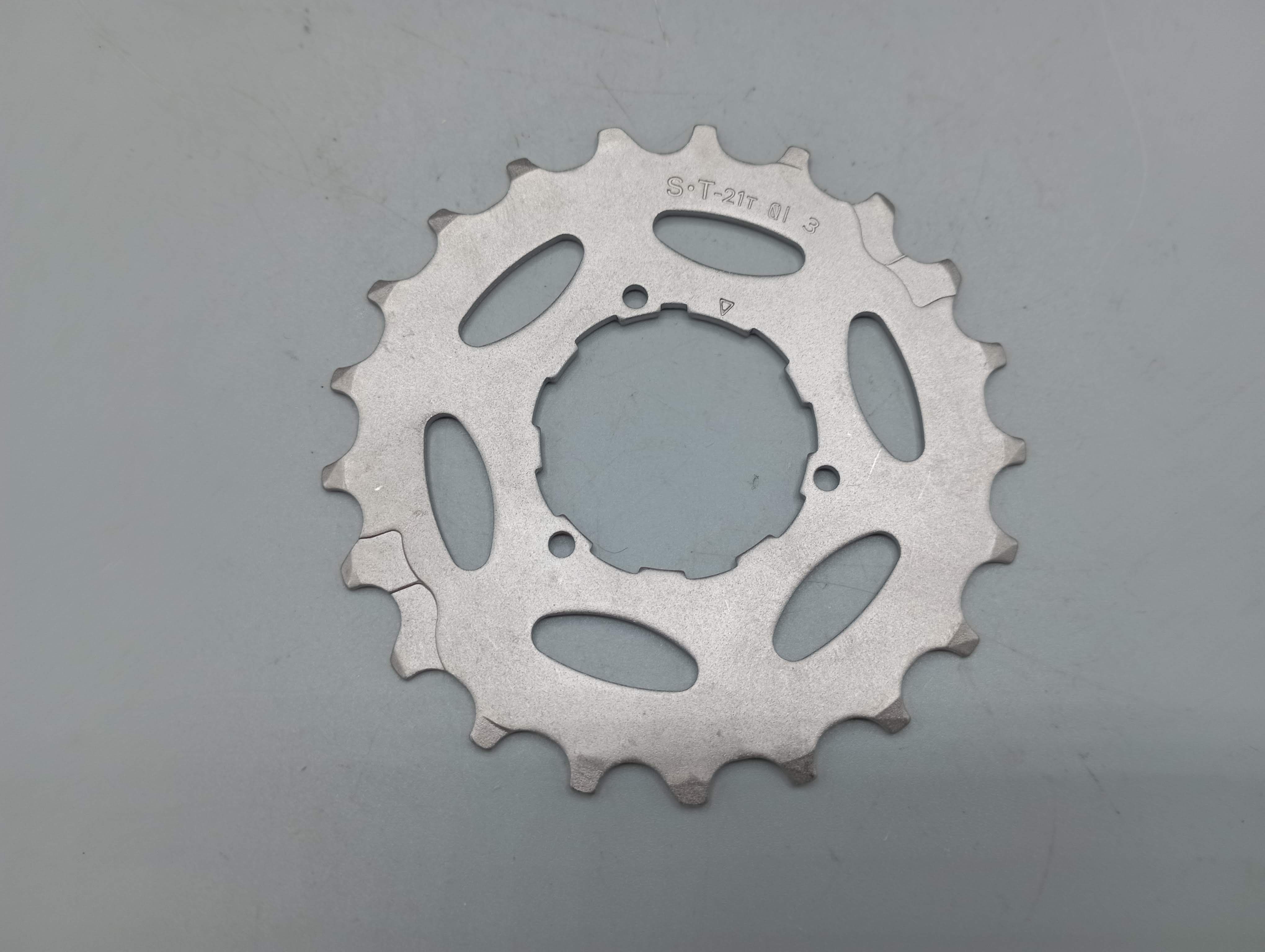 Neuf ! Shimano - Dura-Ace - Pignon 21 dents