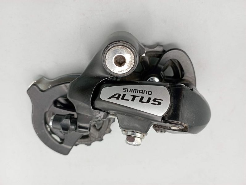Shimano Altus - RD-M310 7/8 V rear derailleur