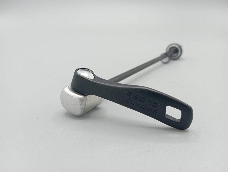 Shimano - Quick release rear wheel 148 mm - New, old stock