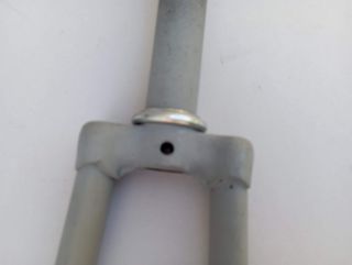 Fourche 650 32b vélo demi course enfant filetage français 25x1 mm