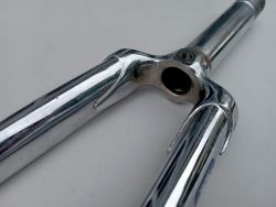 Fourche 700c course acier cro mo Ø22 - 1980s tube Vitus