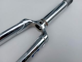 Fourche 700c course acier cro mo Ø22 - 1980s tube Vitus