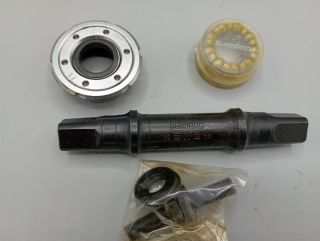 Shimano 105 SC  bottom bracket set, old stock 1.37 X 24 113 mm