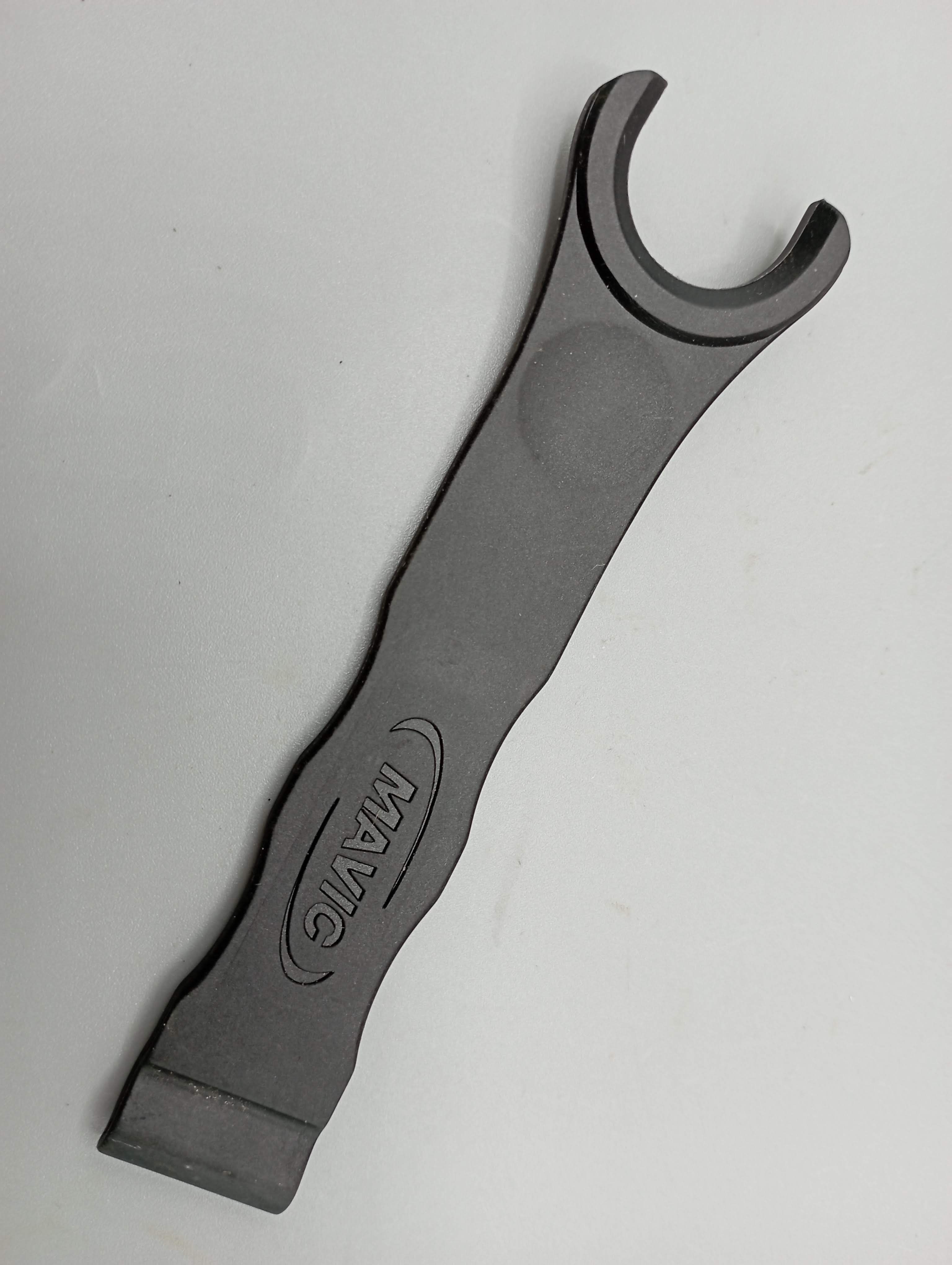 Mavic tyre lever and hub adjustment tool  1998 nos