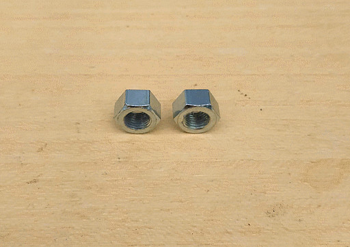 2 écrous de moyeux Algi 9,5 mm n° 552 000