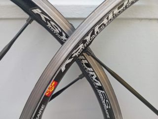 Mavic Ksyrium - Paire de roues 700c edition speciale dixieme anniversaire helium