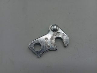 patte de fixation huret 1800 pour dérailleur  svelto allvit vélo course vintage ancien