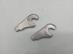 2 pattes à braser de fourche pour cadre acier