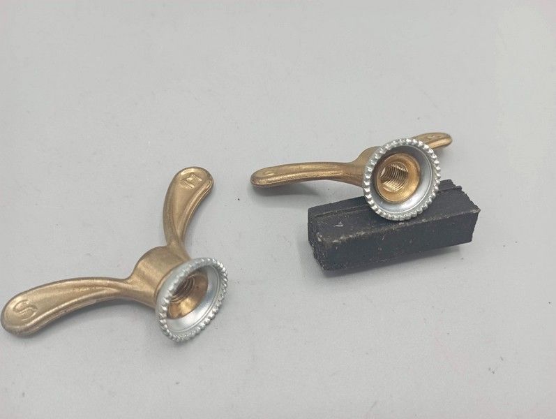 Nos - 2 butterfly 8mm Sova brass nuts for vintage bicycle front wheel D 8 mm old stock