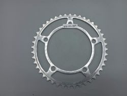 Stronglight - 44-tooth chainring - BCD 122