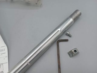 Neuve !  - Tige de selle pour Motobécane Mirage  25,4 mm