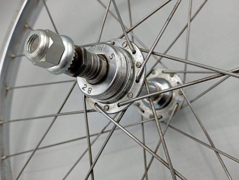 RFG 450A rear wheel in chrome-plated steel with 9.5 mm axle