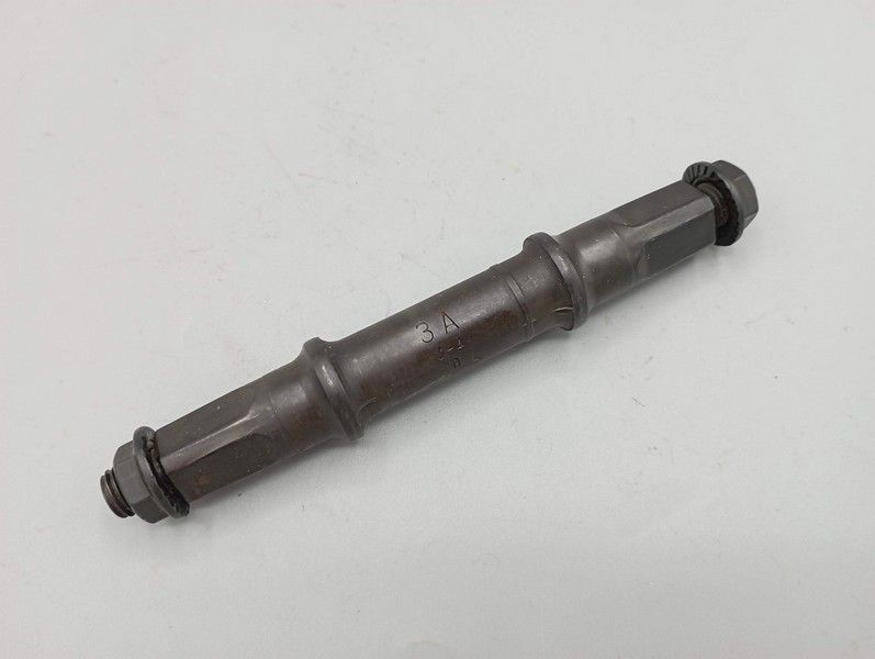 Neuf ! - 118 mm - 68 mm - Axe boitier de pédalier - JIS