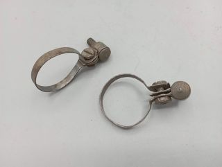 2 colliers de fixation de pompe à vélo avant 1945