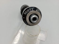 Scott cartridge bearings axle front hub