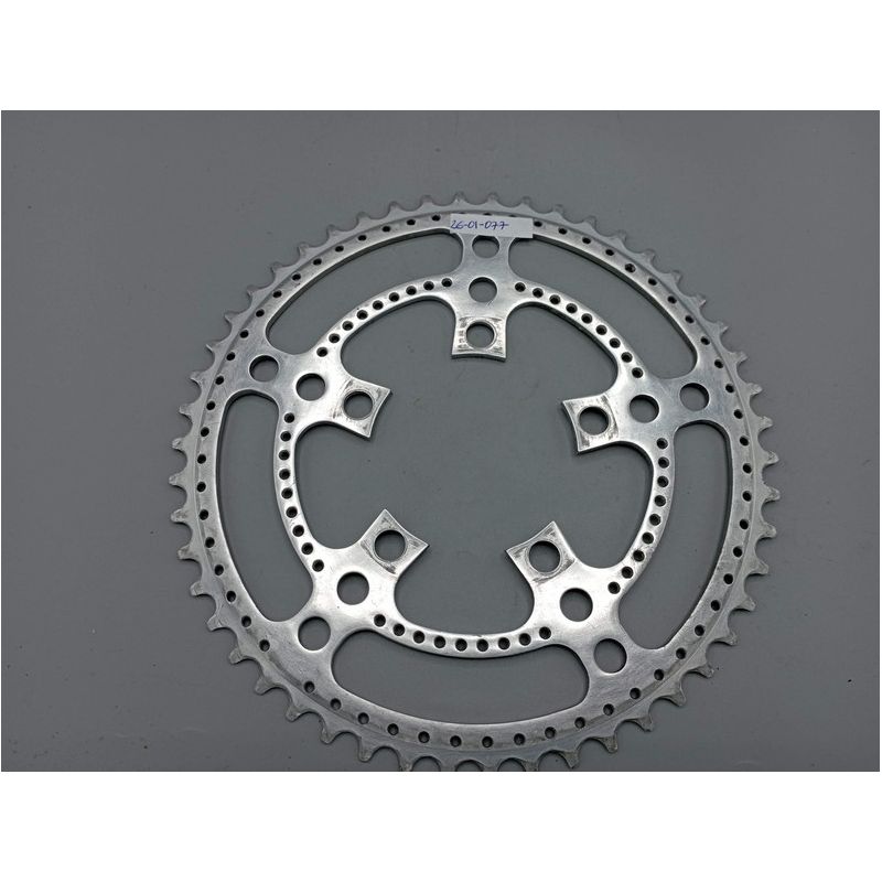 plateau stronglight 99 BCD 86 BCD86 50 dents vélo vintage année 1980 perforé