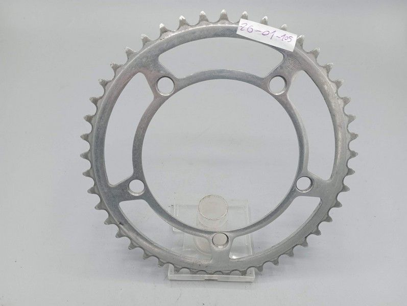 Stronglight - 45-tooth chainring - BCD 122