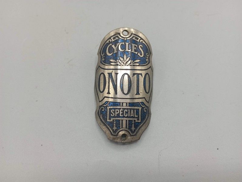 Manufacturer's plate: Onoto Spécial Cycles