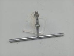 Décaleur pour sacoche avant de randonneuse