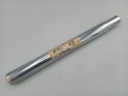 25.2 mm steel bicycle seat post for vintage bicycles from the 1980s and 1990s