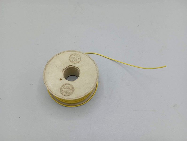 Old stock! - Yellow electric wire, 2 m, ø 5/10, for bicycle lighting.