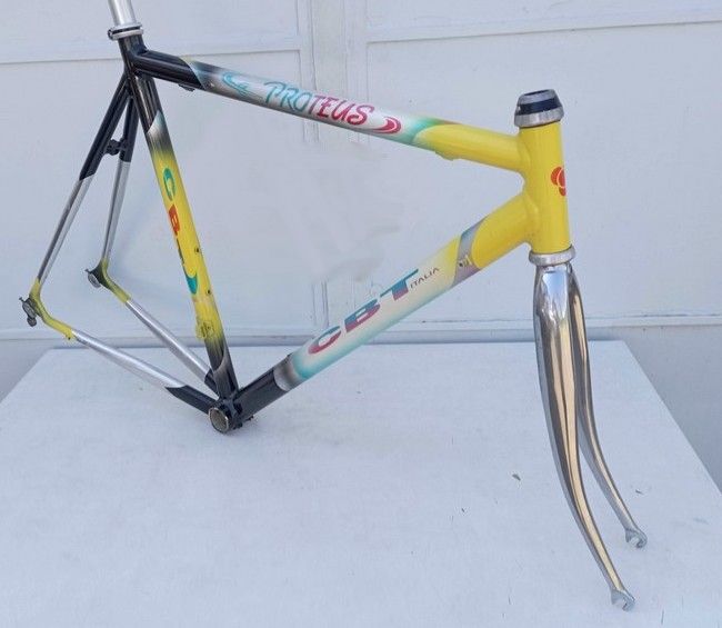 Brand new! CBT Italia aluminium race frame ‘Proteus’