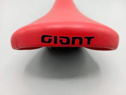Selle rouge Giant - Pour vélo de route, années 90