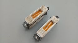 Pair of white pedals Lyotard city bike steel