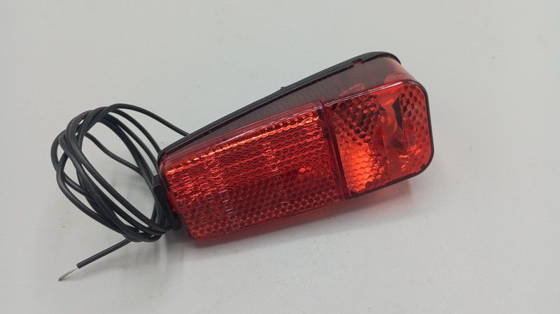 Bicycle rear light mounted on mudguard made in France