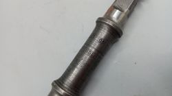 Neuf ! Stronglight - 113 mm - Axe de pédalier carré