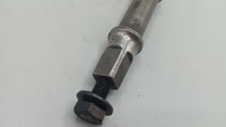 Stronglight - French 113 mm square bottom bracket axle