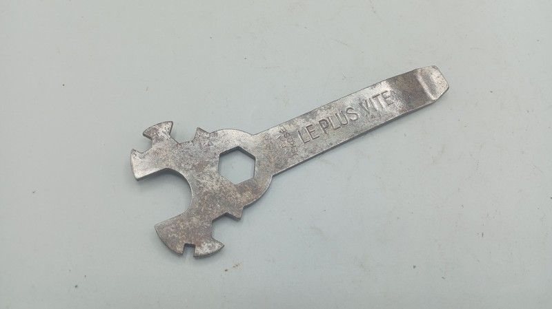Afa Le plus vite steel flat spanner and tyre tool old stock