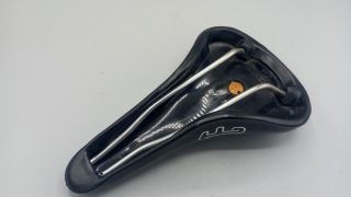 Selle GT7 - Pour vélo de course vintage.